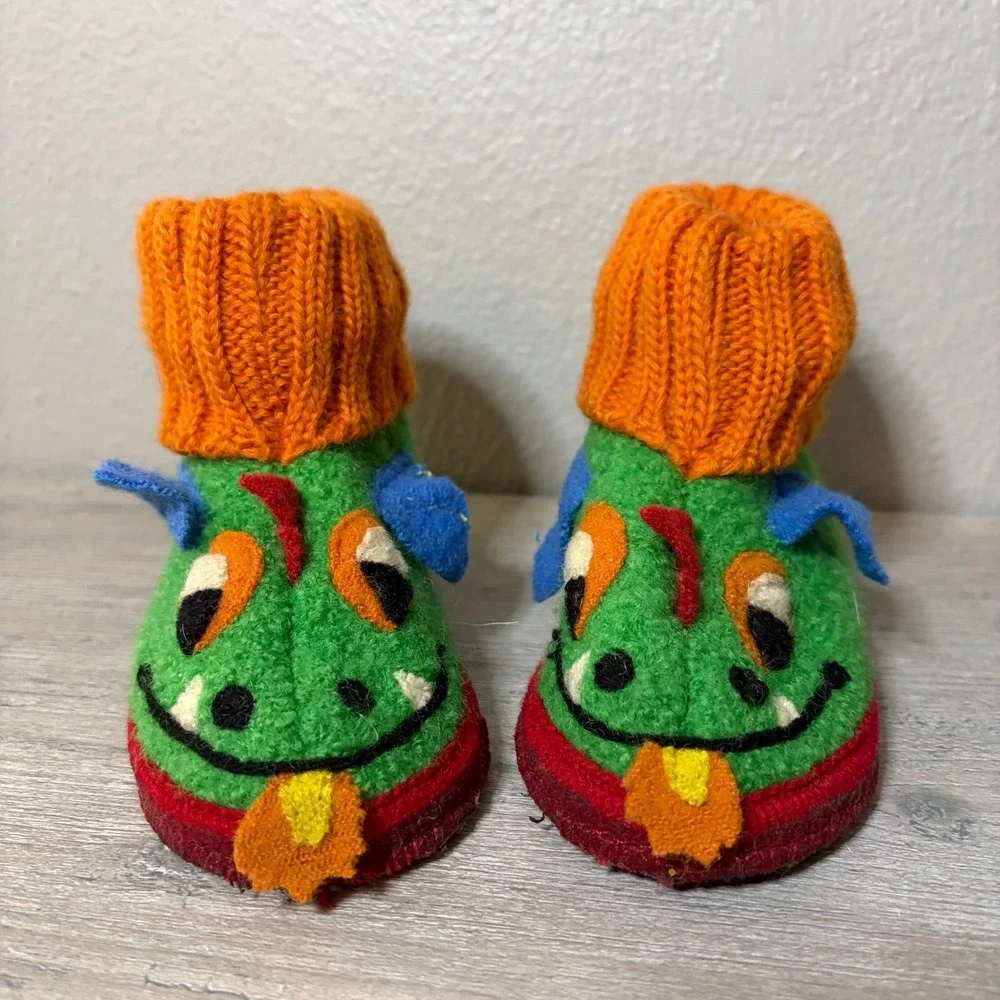 Garnet Hill Kids Dragon Wool Slippers Green Orange Knit Cuff Size US 6
